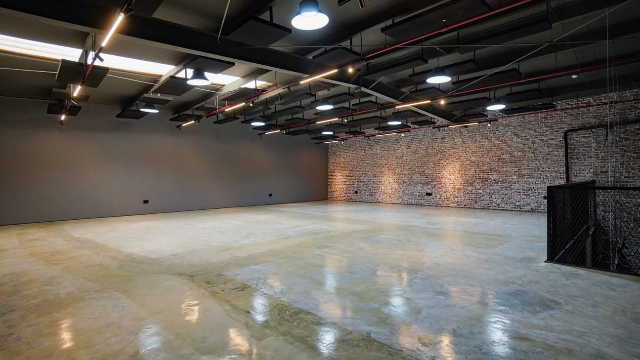 Space Rental — photo 3