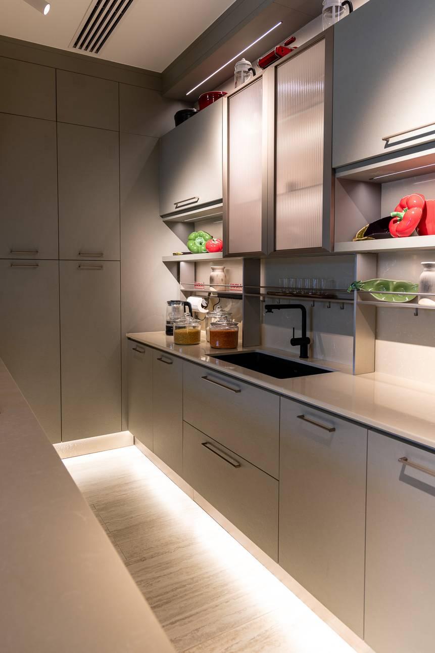Fully Equipped Kitchen Studio with Cooking Stations, Private Dining Space for Workshops, Shoots and Dining Experience, — photo 10