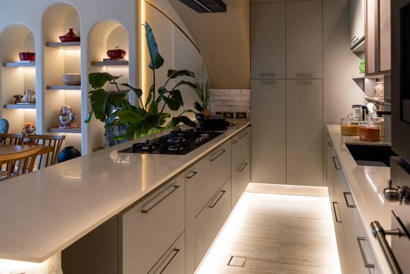 Fully Equipped Kitchen Studio with Cooking Stations, Private Dining Space for Workshops, Shoots and Dining Experience, — photo 9