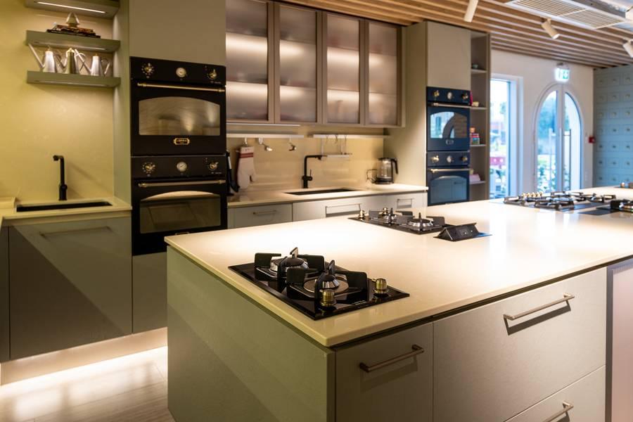 Fully Equipped Kitchen Studio with Cooking Stations, Private Dining Space for Workshops, Shoots and Dining Experience, — photo 20