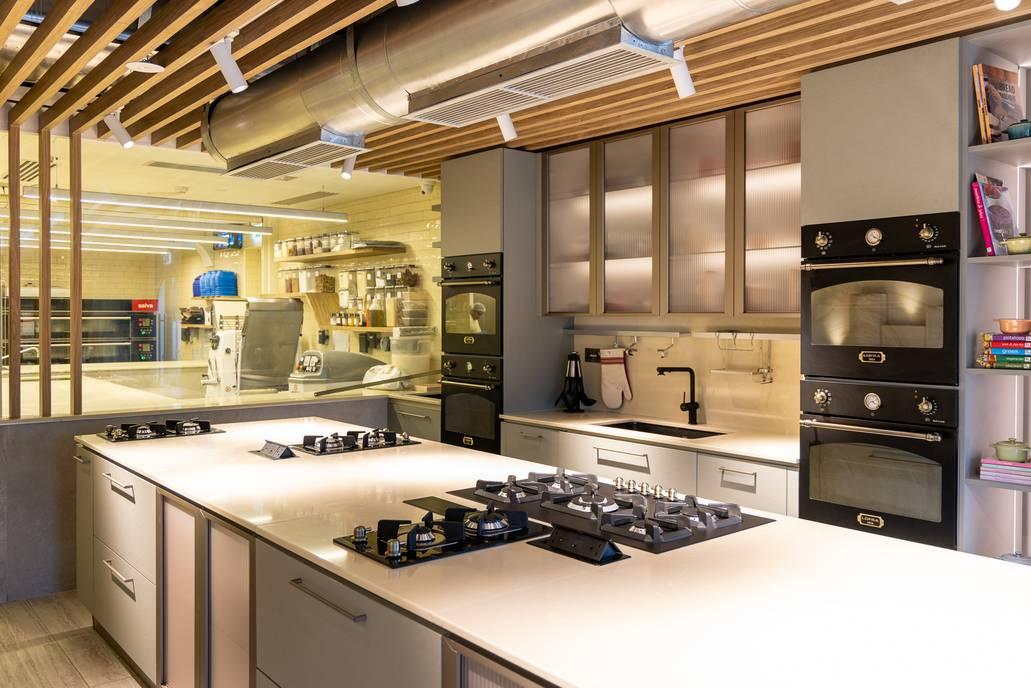 Fully Equipped Kitchen Studio with Cooking Stations, Private Dining Space for Workshops, Shoots and Dining Experience, — photo 23