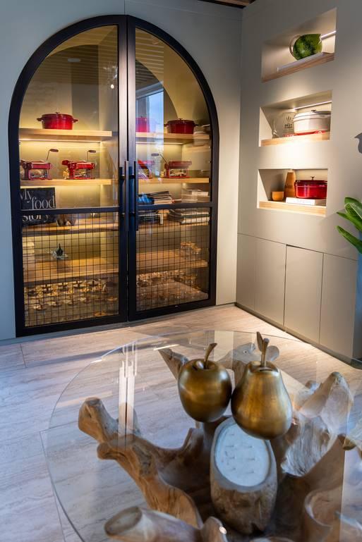 Fully Equipped Kitchen Studio with Cooking Stations, Private Dining Space for Workshops, Shoots and Dining Experience, — photo 28