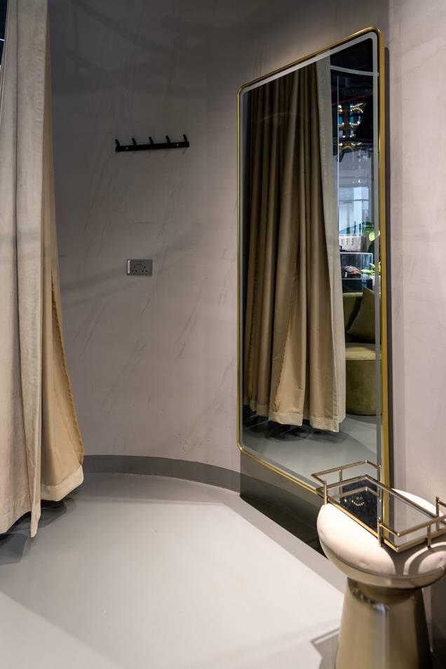 Fashion Showroom with Cafe Space in Al Quoz for Events, Photoshoot Projects and Activations - Ground Floor — photo 12