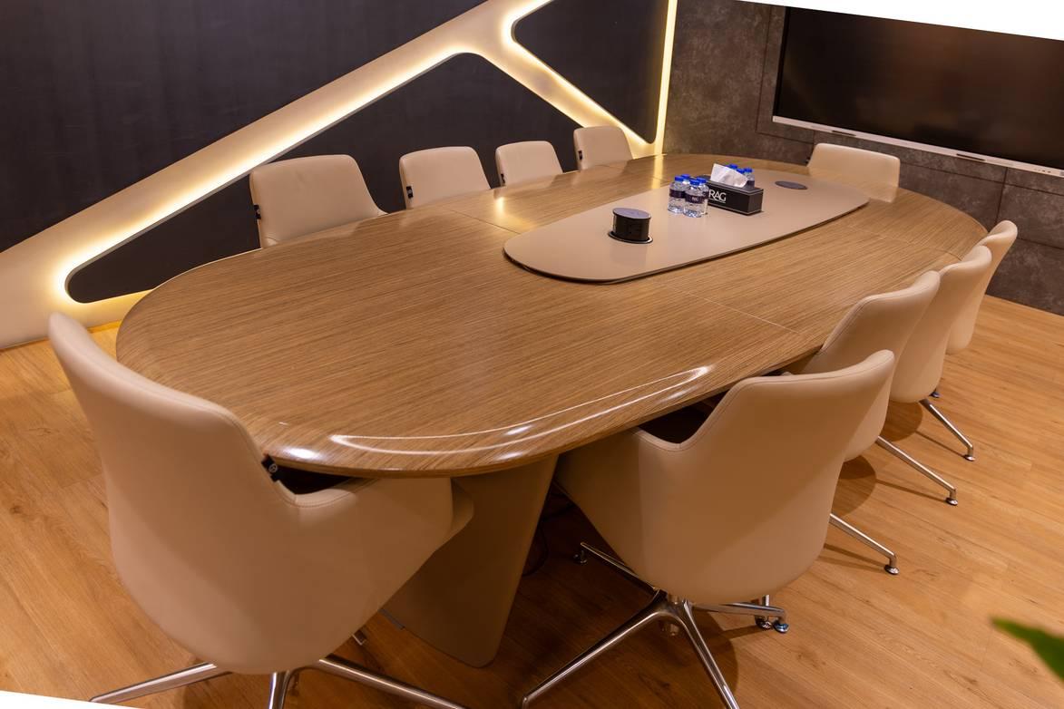 Meeting Room for 10 People, Private Meetings and Workshops or Content Creation — photo 8
