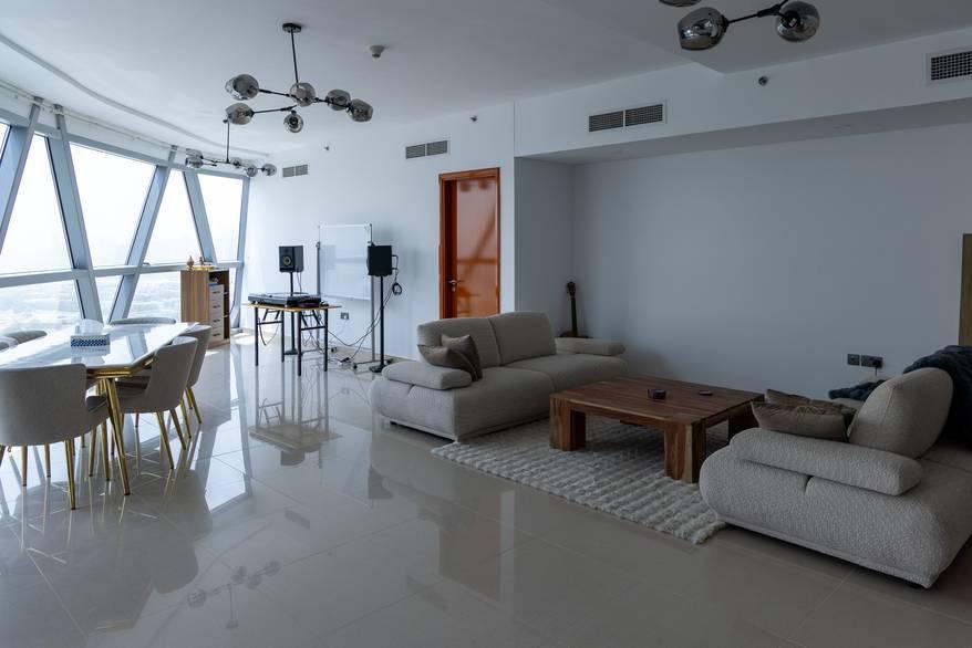 Chic DIFC Apartment | Natural Light | Media Ready — main photo