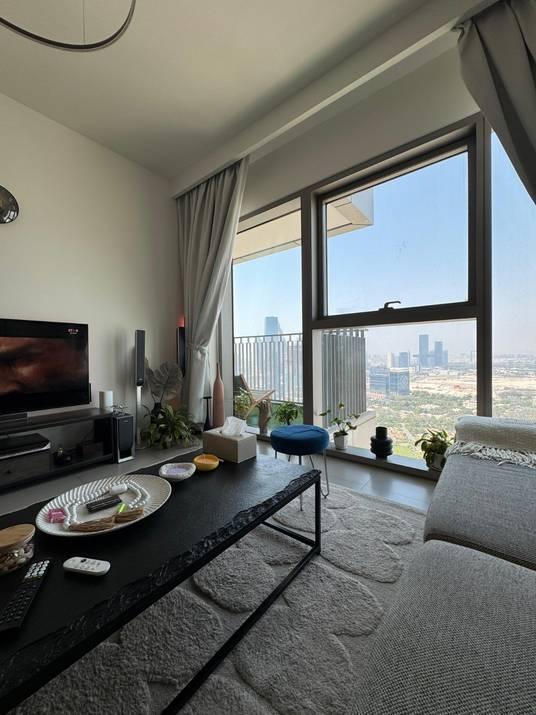 Chic 1-Bedroom Apartment with Natural Light, Elegant Furniture for Photoshoot and Content Creation — photo 20