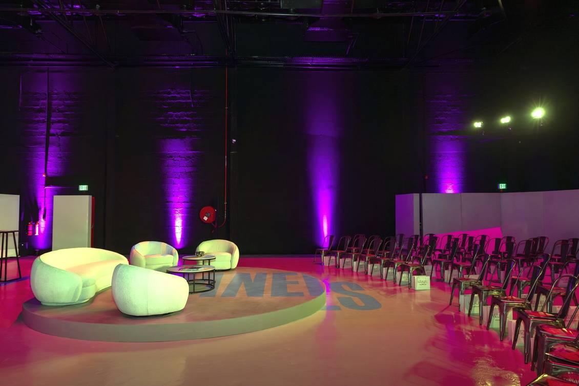 Large Event Venue with Exclusive Immersive Projection, Stylish Reception & Valet Parking — photo 2