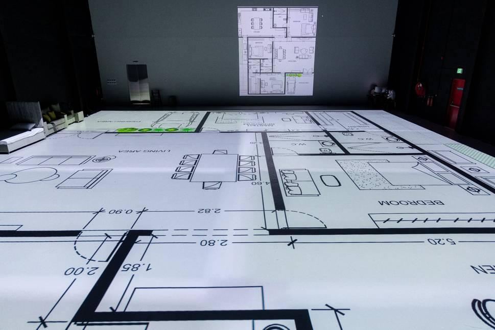 Large Event Venue with Exclusive Immersive Projection, Stylish Reception & Valet Parking — photo 11
