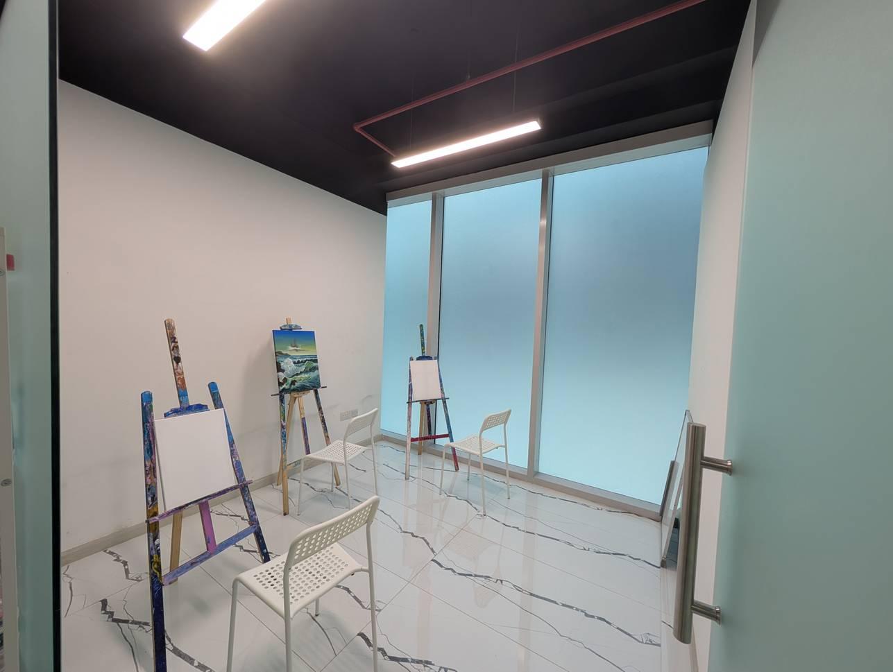 Boutique Creative Studio for Painting Workshops - Room 1 — photo 2
