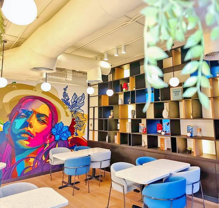Vibrant Colombian cafe in Jumeirah 2, ideal for workshops and various events! — photo 3