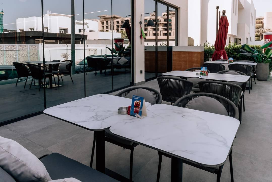 Colombian Café with Terrace in Jumeirah (Ground Floor) – Event, Activation & Production Space — photo 14