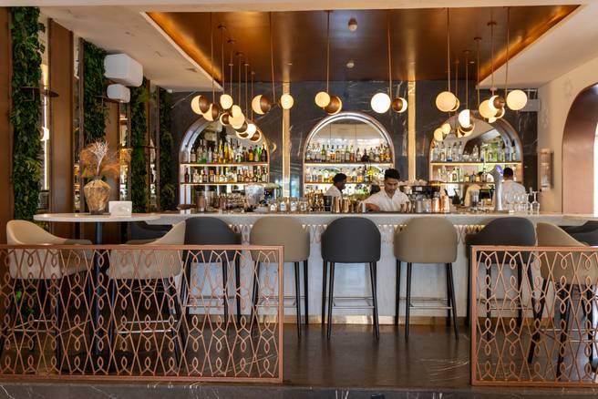Chic Lebanese Restaurant and Lounge in Abu Dhabi — photo 2