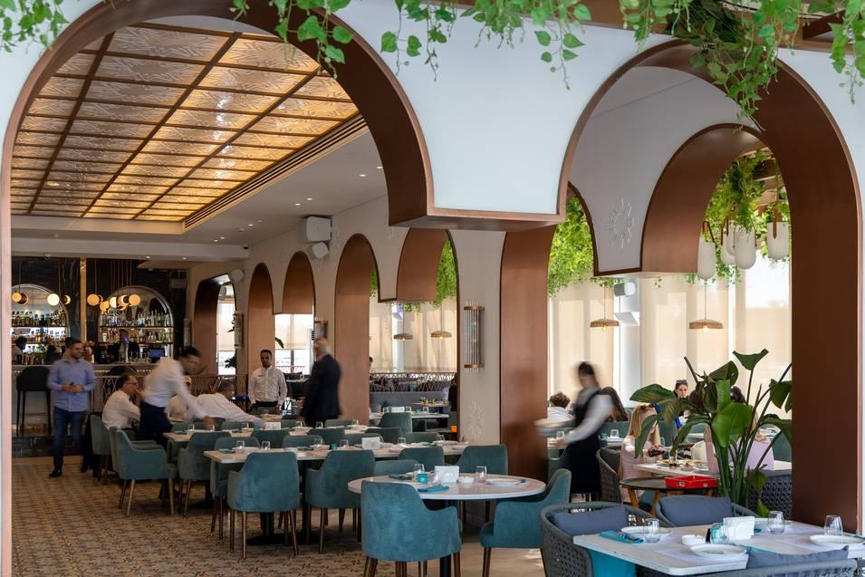 Chic Lebanese Restaurant and Lounge in Abu Dhabi — photo 8