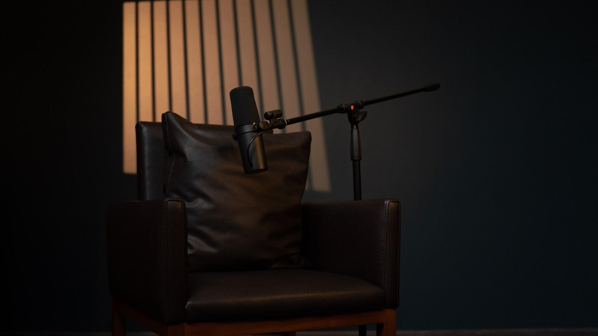 Chameleon Cinematic Solo Video Studio in Al Mamzar, Dubai — photo 4