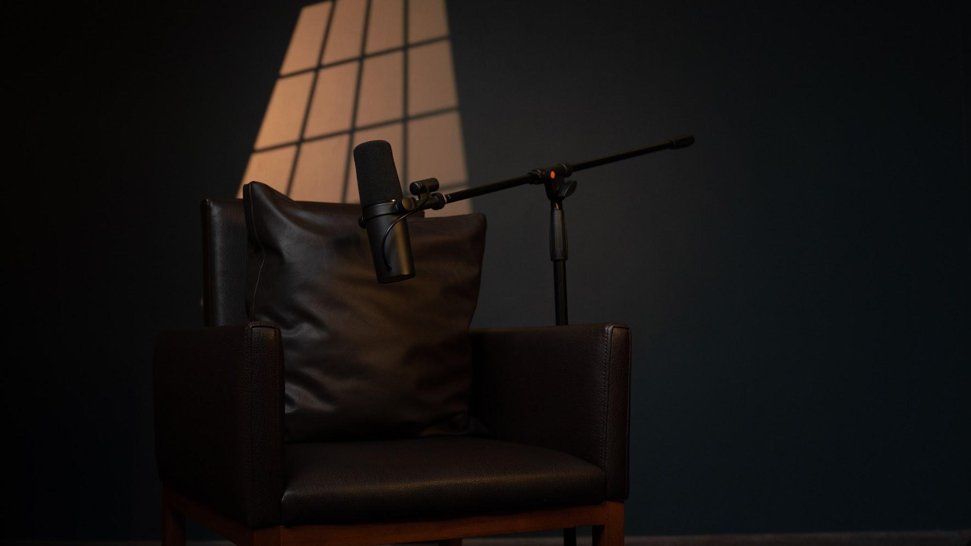 Chameleon Cinematic Solo Video Studio in Al Mamzar, Dubai — photo 3