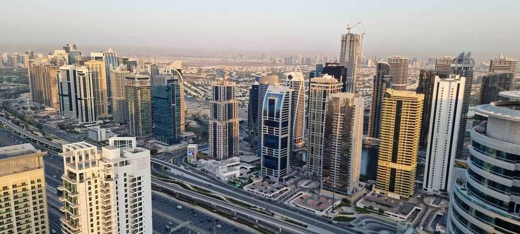 48th-Floor Marina View 1BR Apartment in Dubai Marina — photo 8