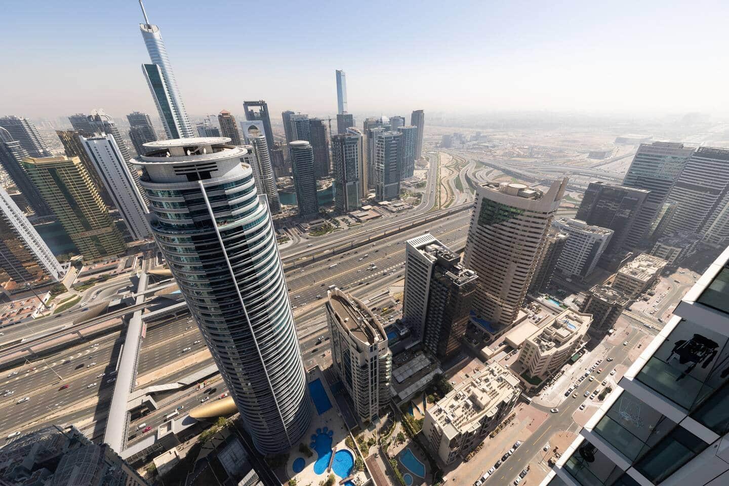 48th-Floor Marina View 1BR Apartment in Dubai Marina — photo 38