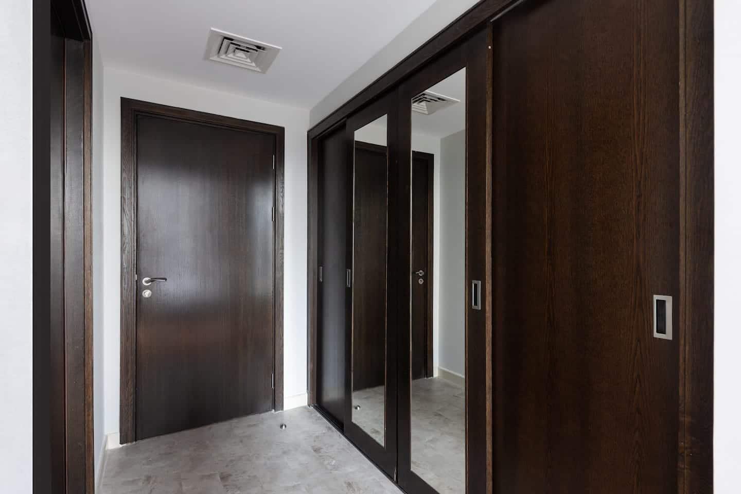 Penthouse-Style 3BR Marina Apartment with Games Room — photo 38