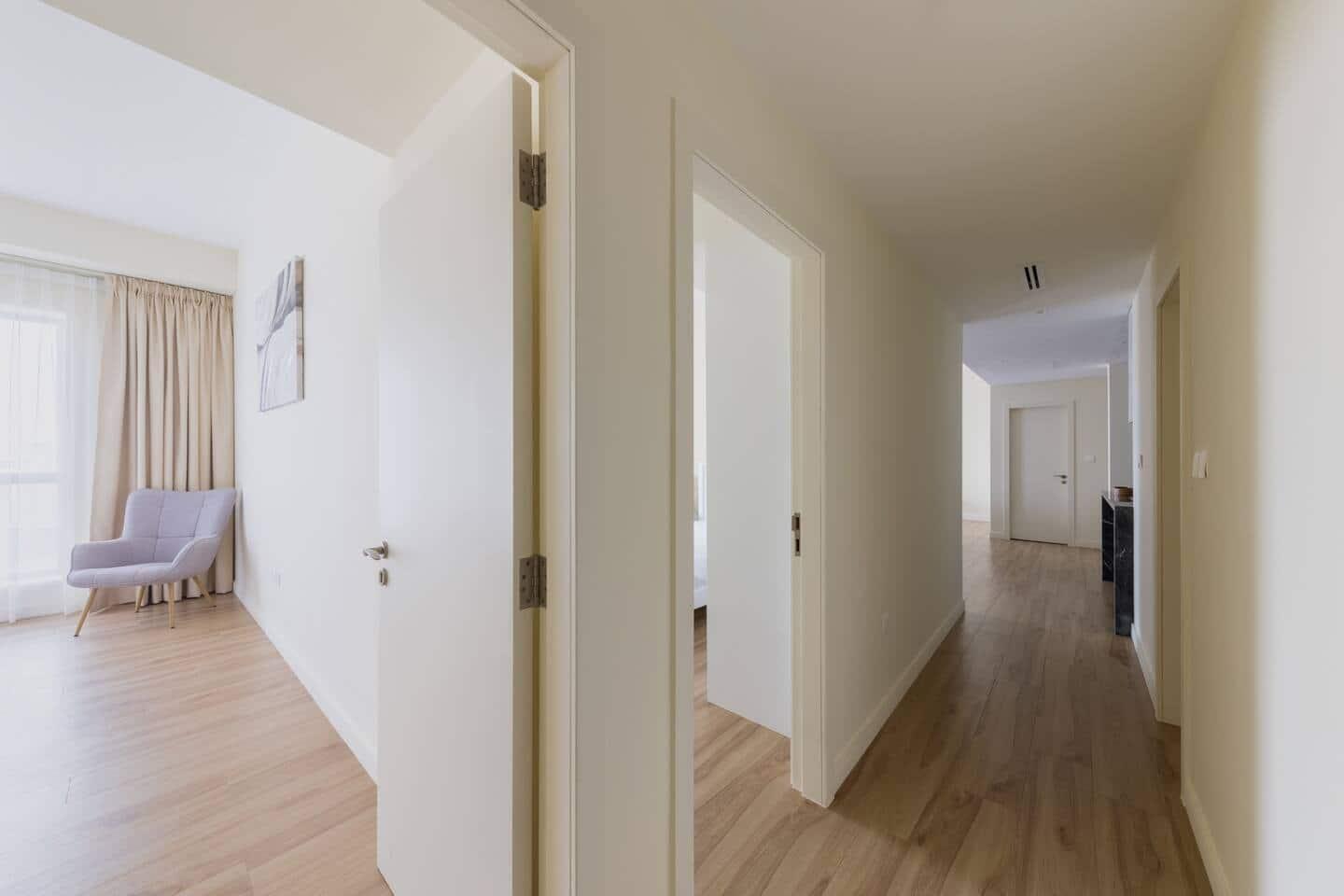 Top-Floor 2BR JBR Apartment with Full Marina View — photo 12