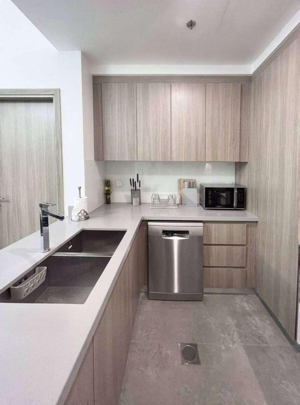 Stella Maris 42nd-Floor 2BR with Dubai Skyline Views — photo 6