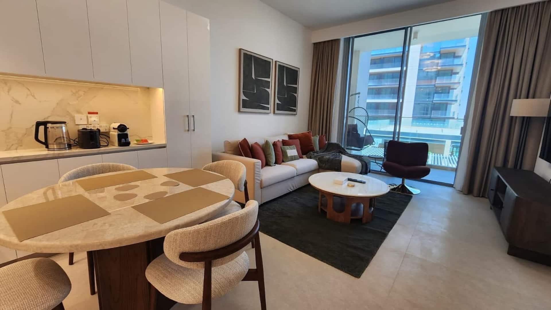 Brand-New 1BR Apartment in Dubai Hills Estate — main photo