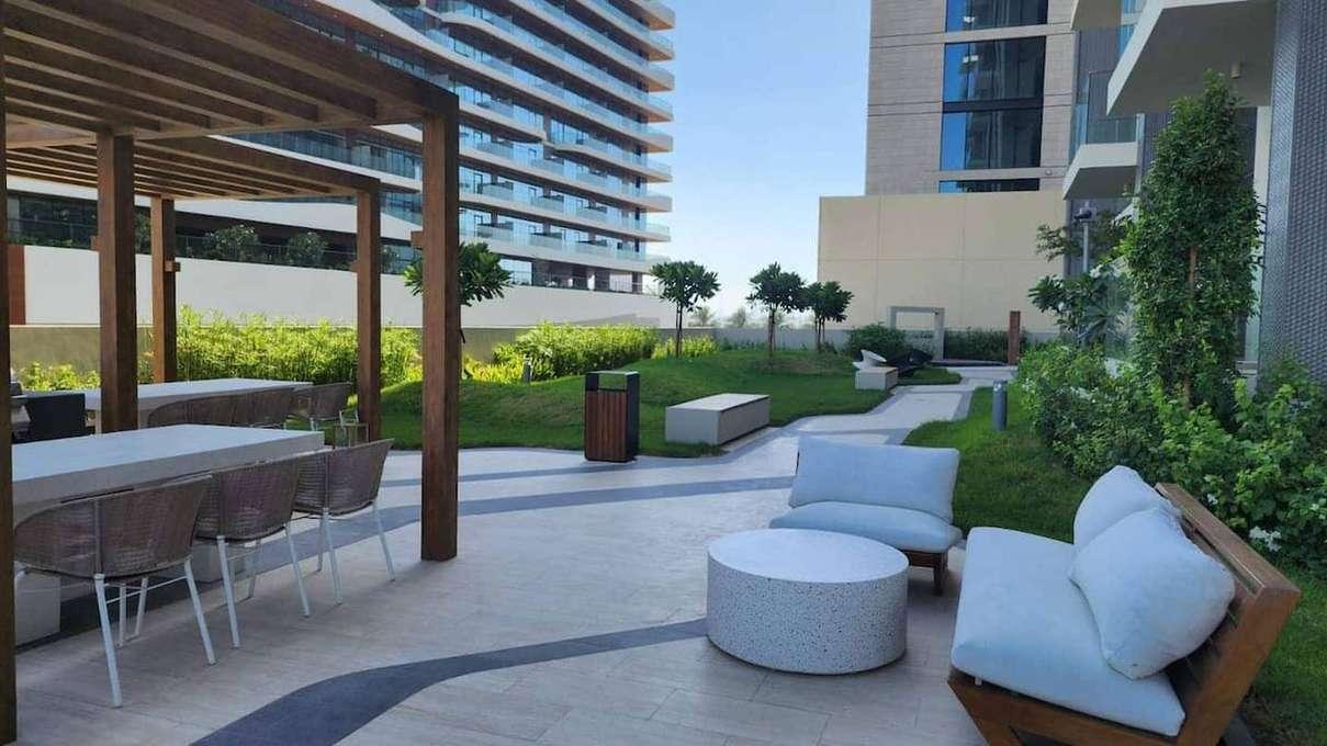 Brand-New 1BR Apartment in Dubai Hills Estate — photo 40