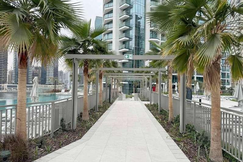Canal View 1BR Apartment in Business Bay, Peninsula — photo 30