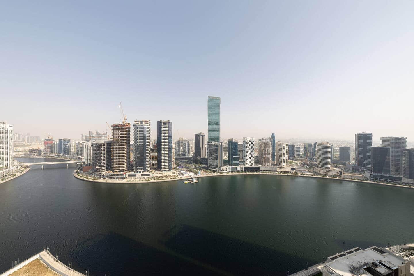 Canal View 1BR Apartment in Business Bay, Peninsula — photo 34