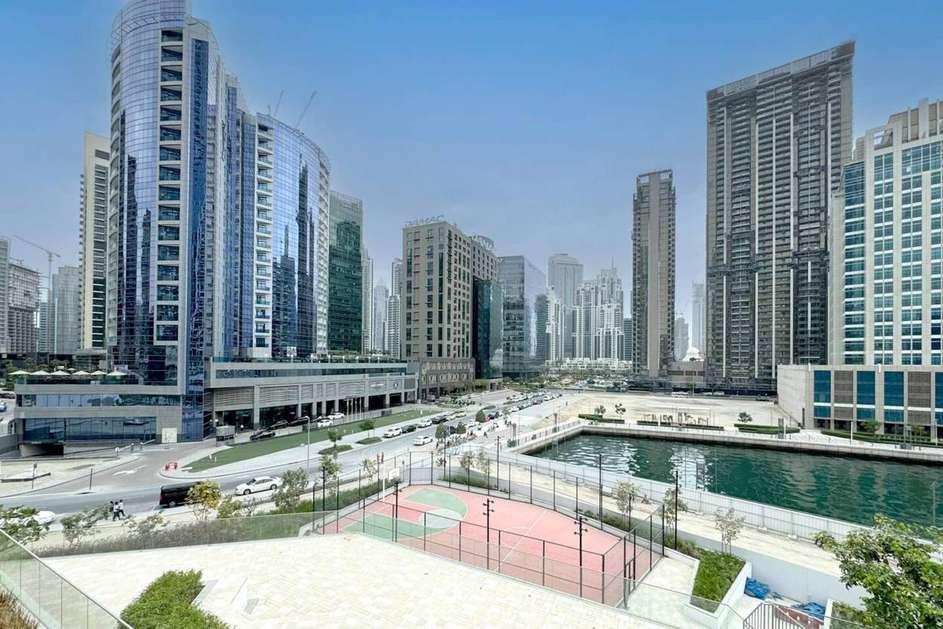 Canal View 1BR Apartment in Business Bay, Peninsula — photo 7