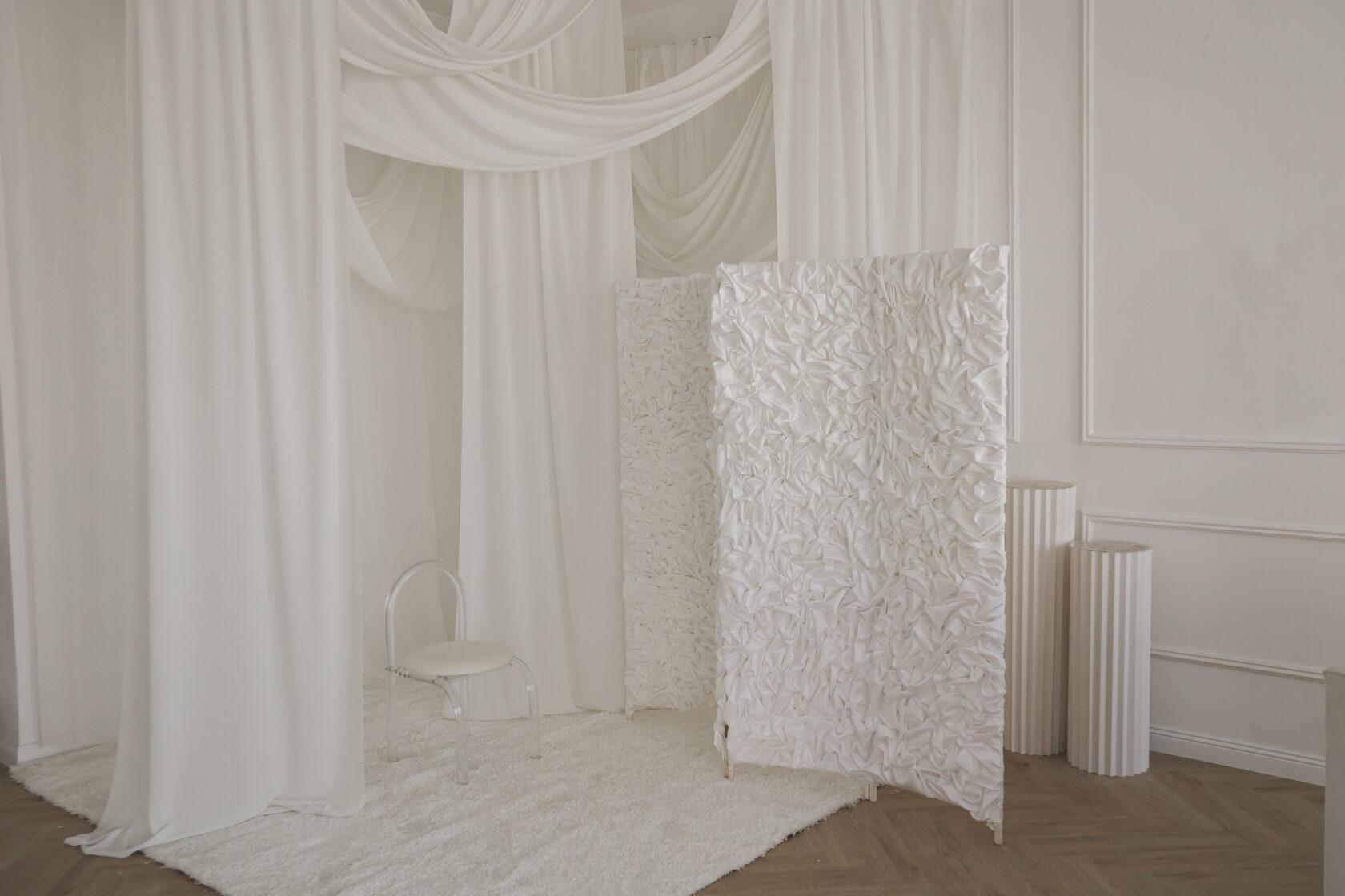 French Hall Photo Studio with 6x6m Cyclorama in Barsha Heights — photo 2