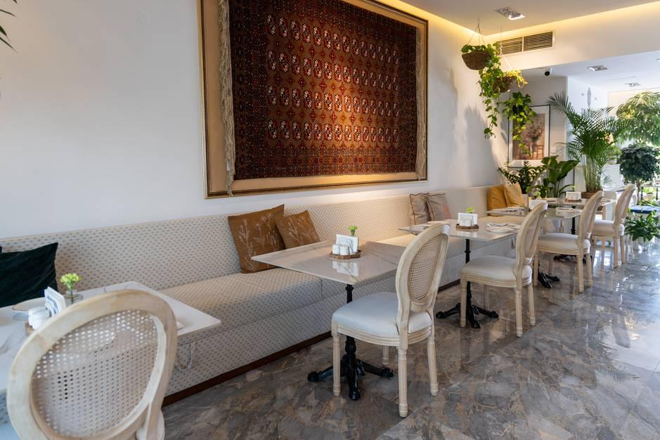Fully Private Plant-Filled Cafe and Flowers Boutique in Al Manara for Shoots and Events — photo 12