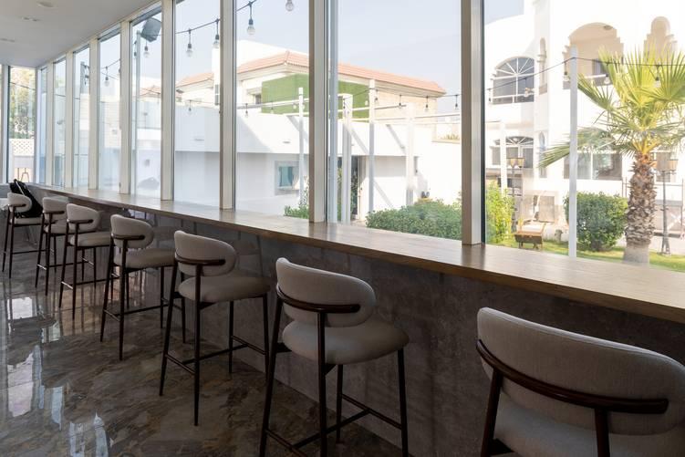 Fully Private Plant-Filled Cafe and Flowers Boutique in Al Manara for Shoots and Events — photo 16