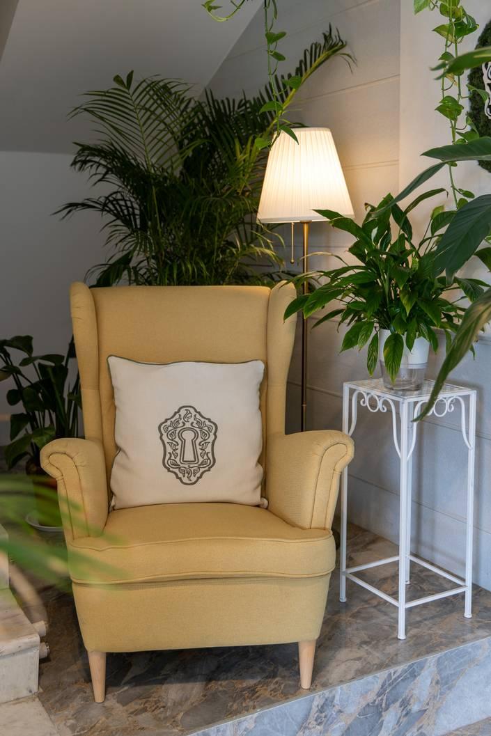 Fully Private Plant-Filled Cafe and Flowers Boutique in Al Manara for Shoots and Events — photo 9