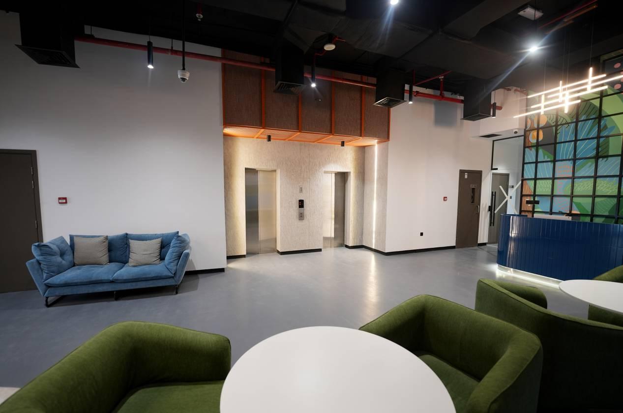 Arena, Podium Stage for Elite Events, Workshops, Networking and Meetups in Al Barsha — photo 8