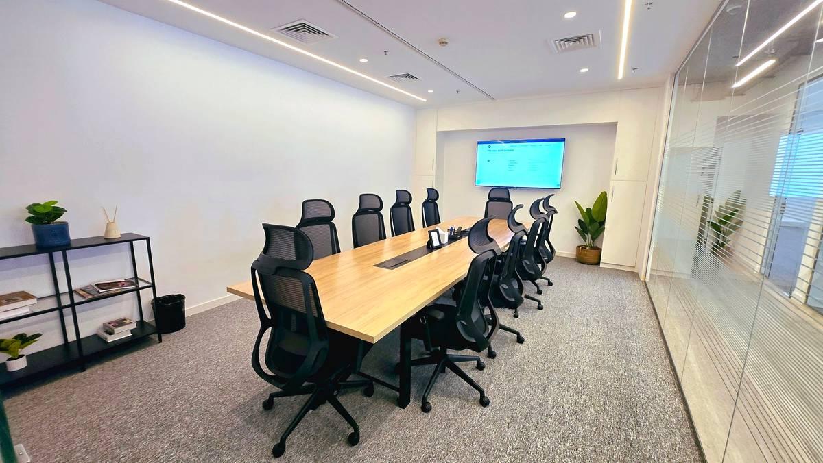 Meeting Rooms for Team Sessions in Trade Center, Dubai (Up to 8 People) — main photo