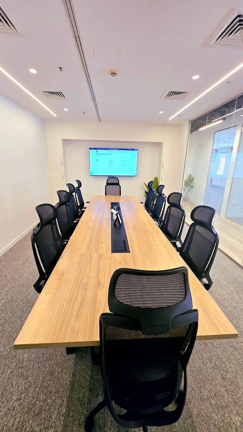 Meeting Rooms for Team Sessions in Trade Center, Dubai (Up to 8 People) — photo 5