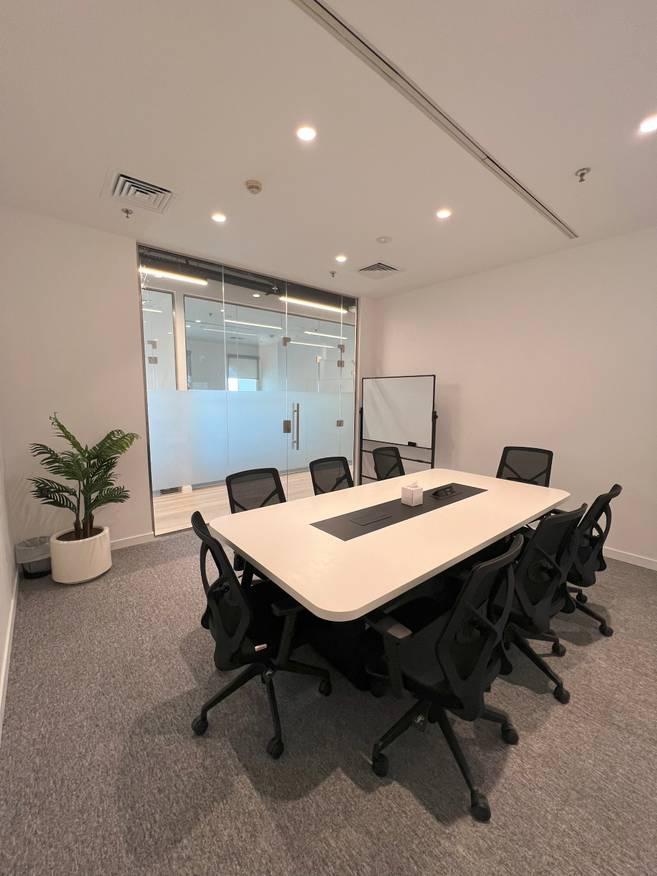 Meeting Rooms for Team Sessions in Trade Center, Dubai (Up to 8 People) — photo 9