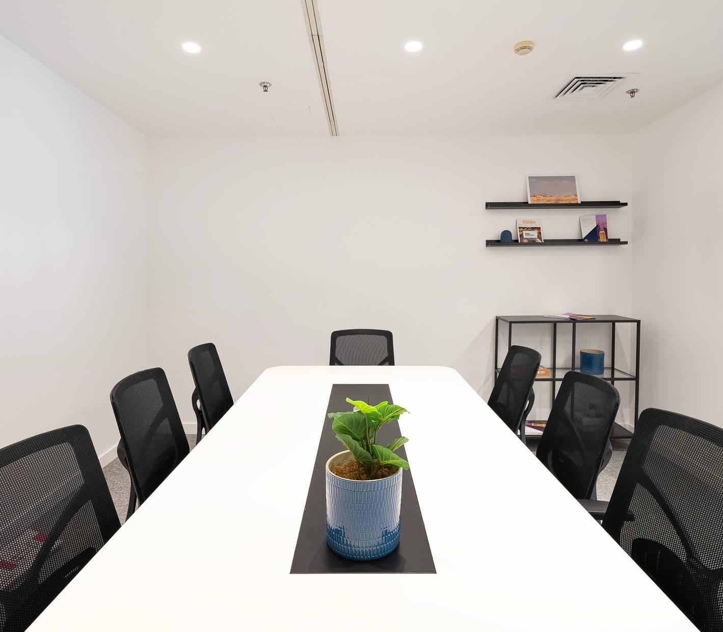 Meeting Rooms for Team Sessions in Trade Center, Dubai (Up to 8 People) — photo 7