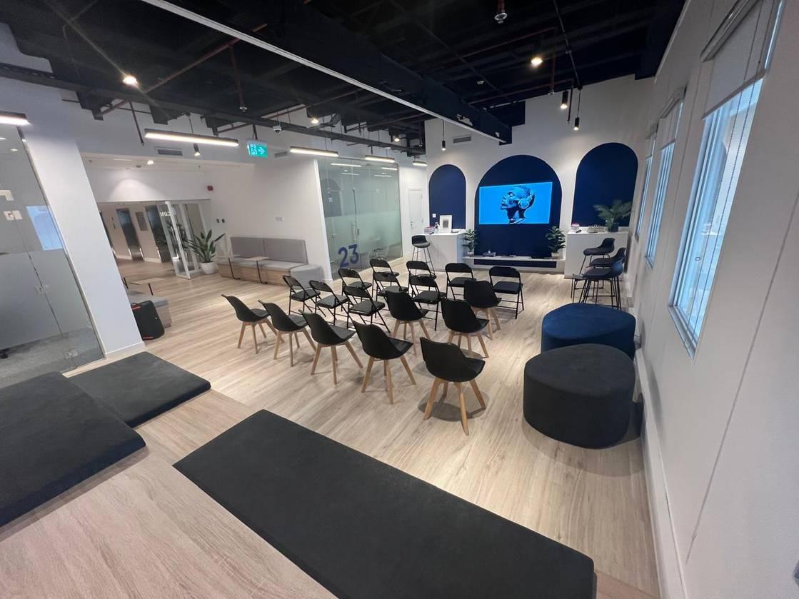 Event Space for 50 Guests in Trade Center, Dubai — photo 8