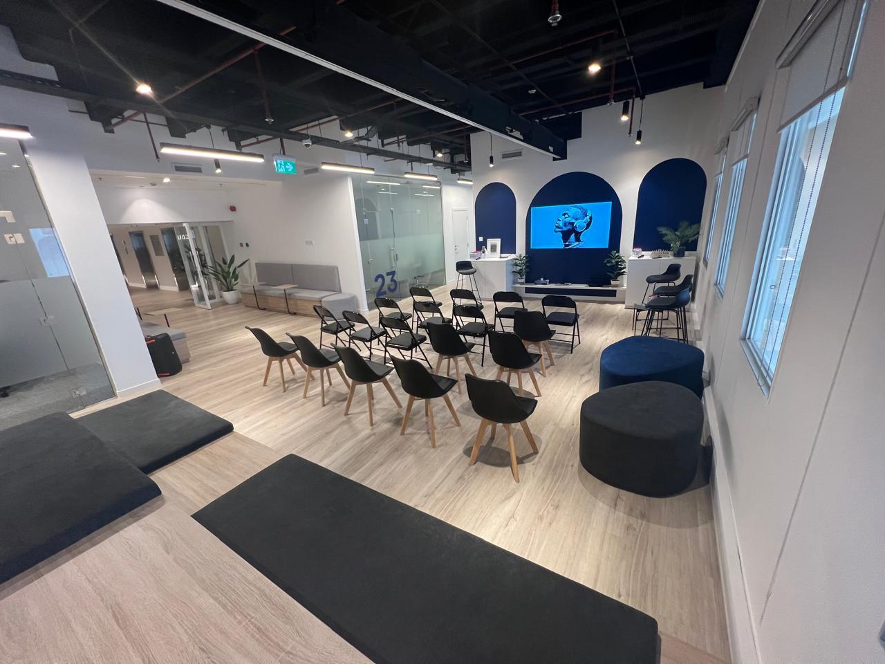 Event Space for 50 Guests in Trade Center, Dubai — photo 8