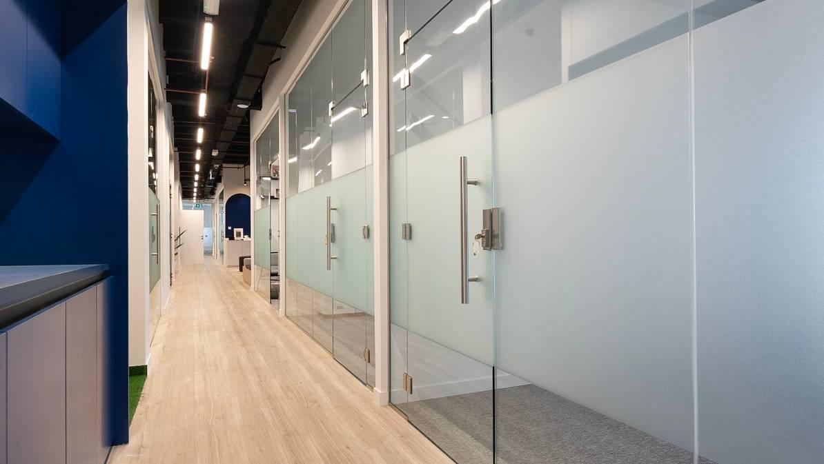 Shared Desks and Open Office Space in Trade Center, Dubai — photo 8