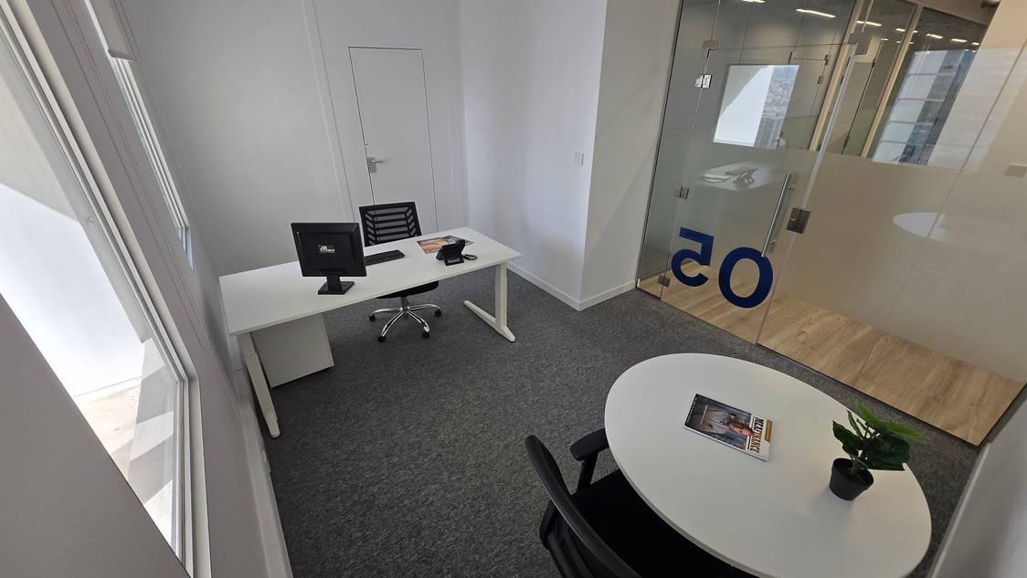Private Office for Teams in Trade Center, Dubai — photo 6