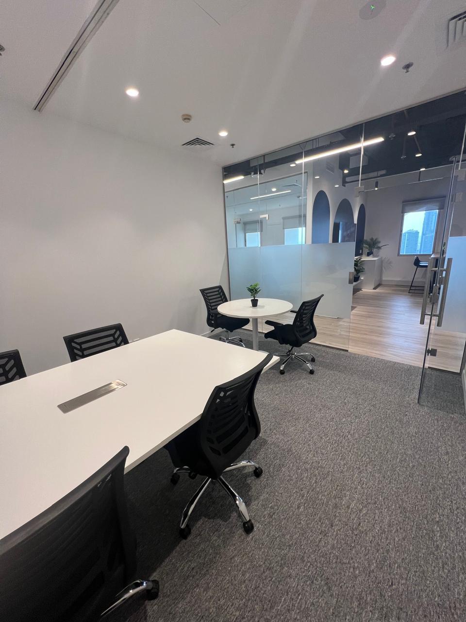 Private Office for Teams in Trade Center, Dubai — photo 14