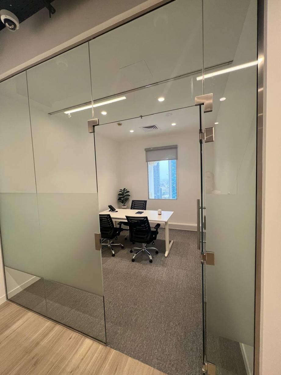 Private Office for Teams in Trade Center, Dubai — photo 7