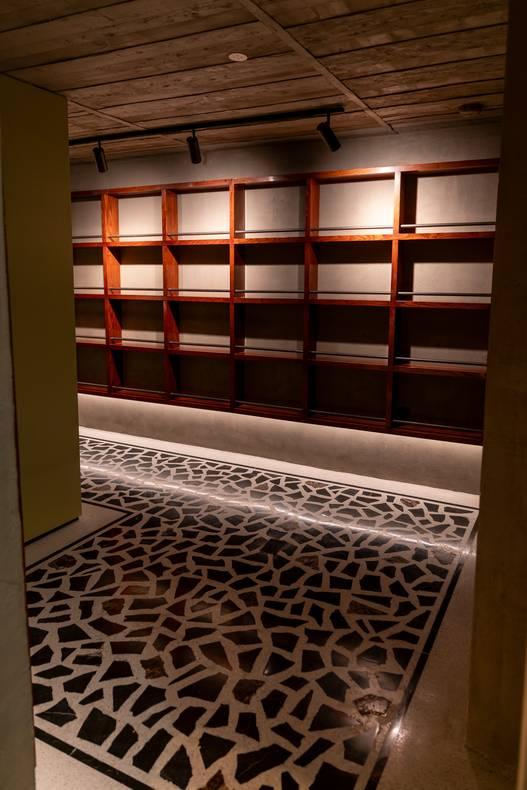 Designer Bedroom Sets for Photoshoots and Production Projects in Al Quoz, Dubai — photo 10