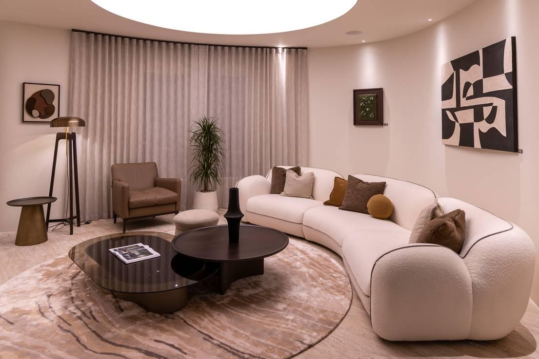 Luxury Furniture Showroom for Photoshoots and Workshops in Al Quoz, Dubai — photo 33