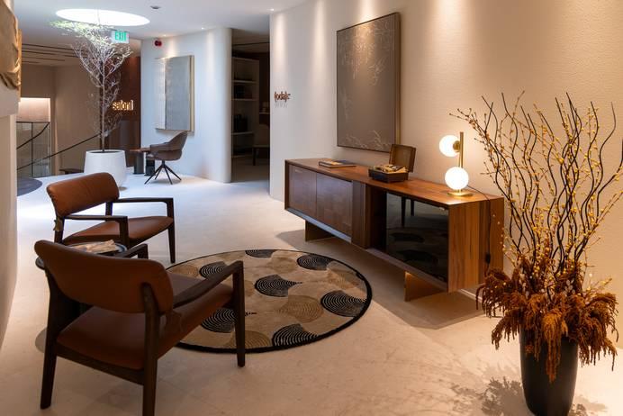 Luxury Furniture Showroom for Photoshoots and Workshops in Al Quoz, Dubai — photo 7
