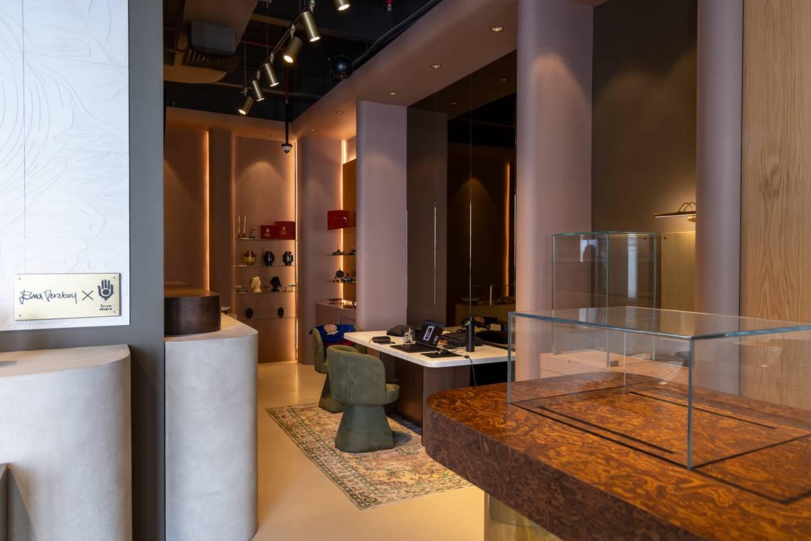 Luxury Homeware Showroom for Photoshoots in Al Quoz, Dubai — photo 16