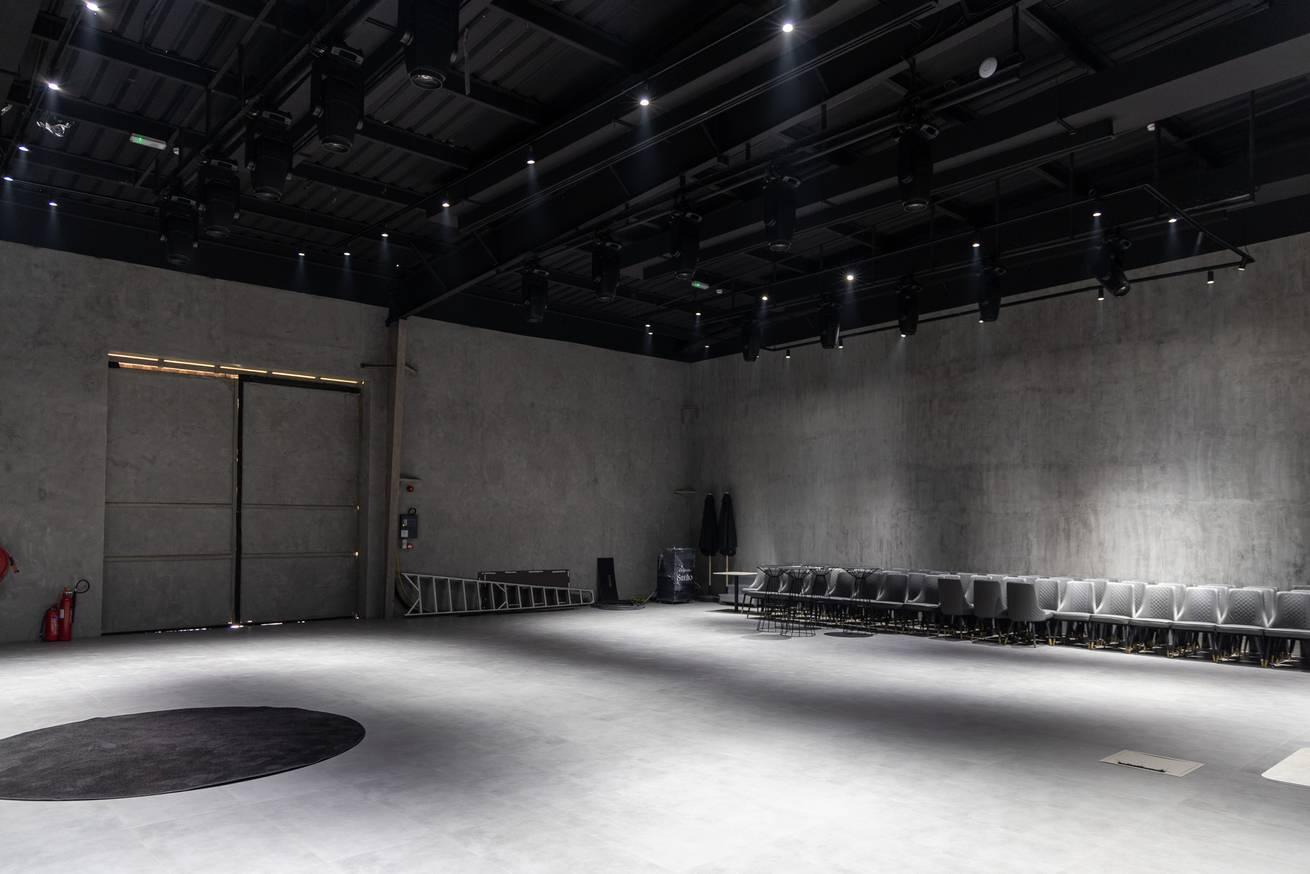 Event Venue for 200 People with LED Screen and AV, Al Quoz — photo 6