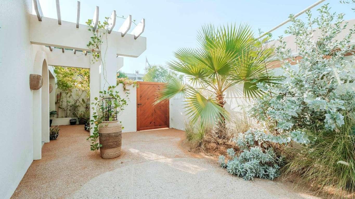Boho Villa for Photo and Video Shoots in Jumeirah, Dubai — photo 14